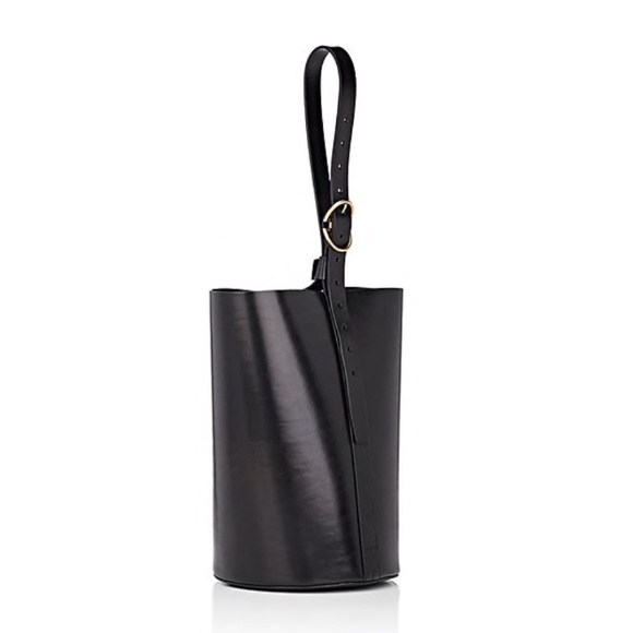 Trademark Bags Nwt Trademark Bucket Bag Poshmark